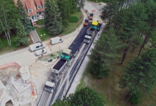 Асфалтирање улице у центру Златибора