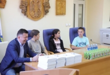 Ученици ђачких парламената у посети Општини Чајетина
