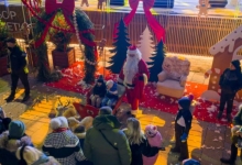 Поделом пакетића и концертом за најмлађе почела „Златиборска божићна бајка“