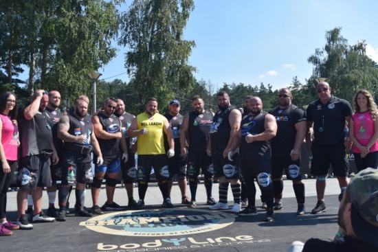 Strongman4